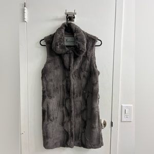 Faux fur forever 21 vest